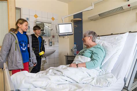 im krankenhaus gefickt|Krankenhaus Pornos